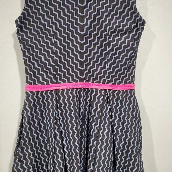 eShakti Women's Fit and Flare Retro Zig Zag Sleeveless Dress Black Gray Sz 6? - Picture 13 of 14